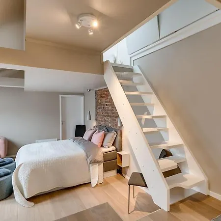 Large Lovely Penthouse